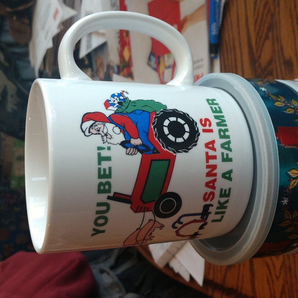 Santa Is Like a Farmer Coffee Cup 🍵